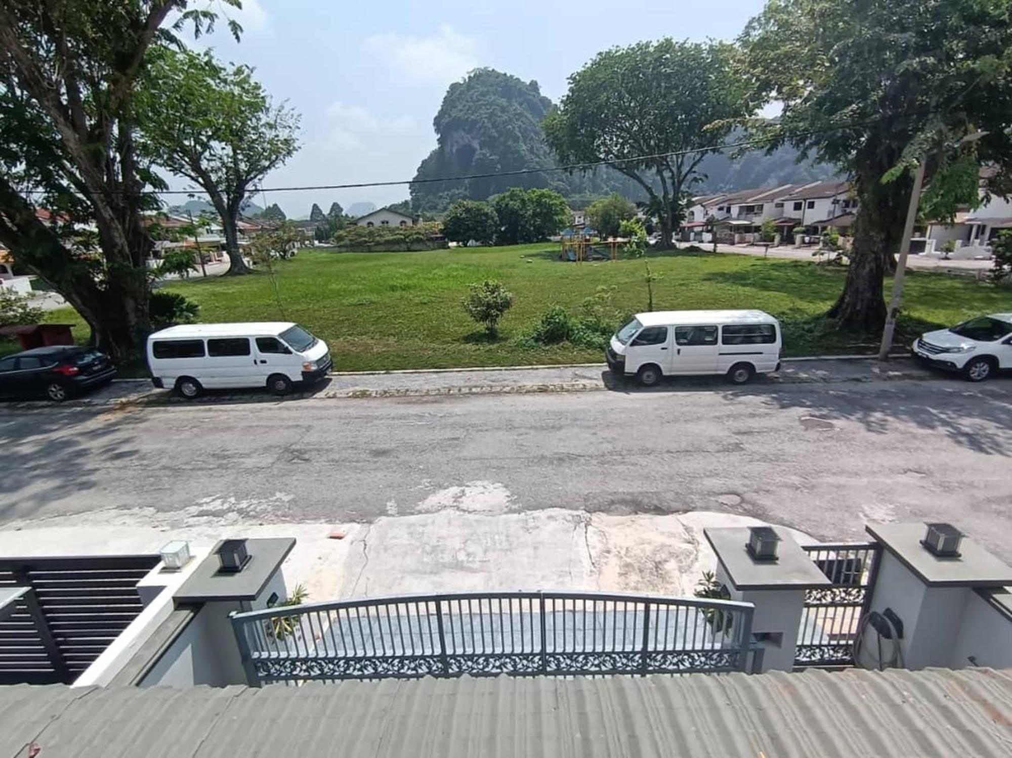 Grey Fantasy Homes#Sunway Water Theme Park Ipoh Exterior foto